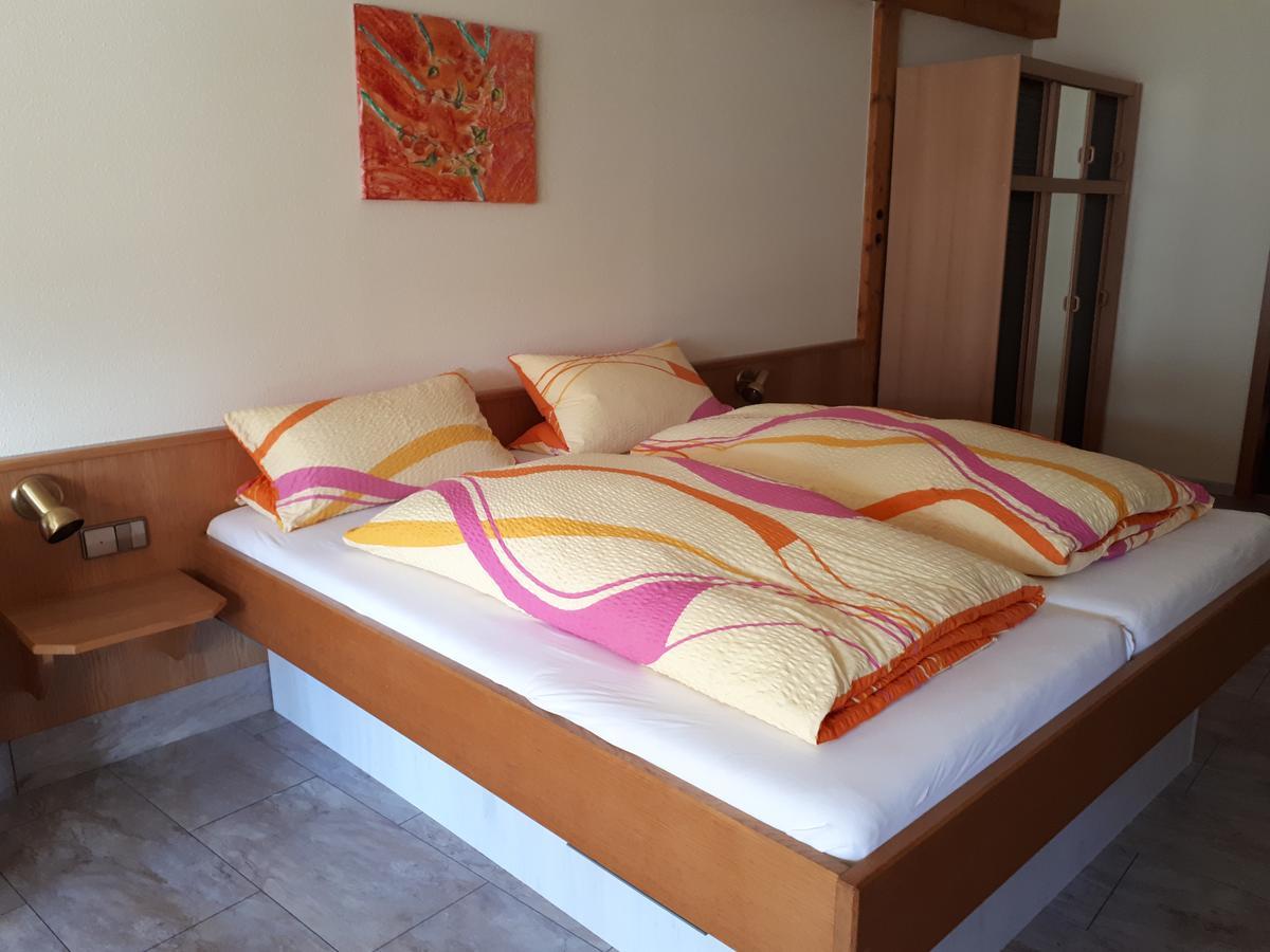 Gasthof Kreuz Hotel Heitersheim Quarto foto